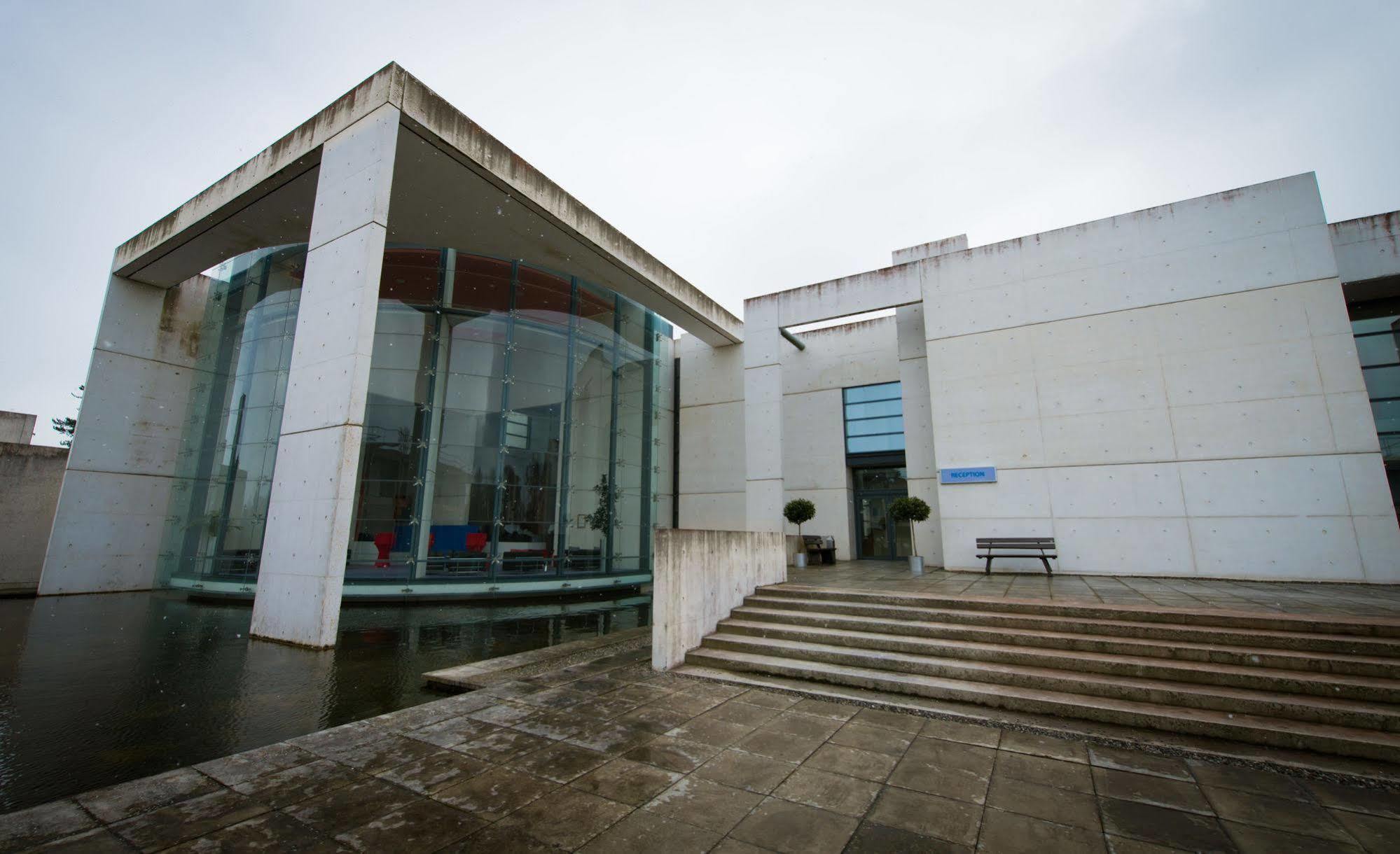 Imi Residence Sandyford Dublin Exterior photo